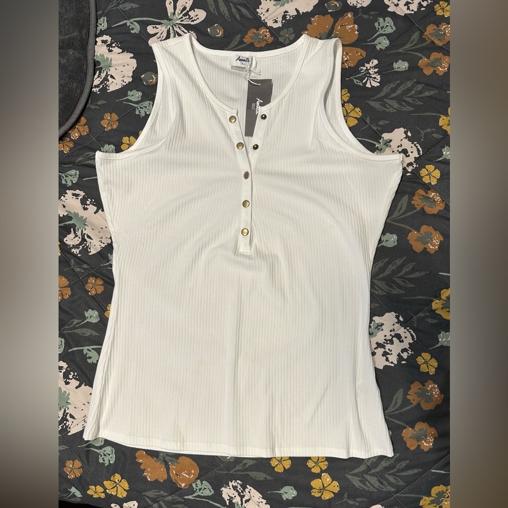 Amalli Talli White Ribbed Henley Tank Top